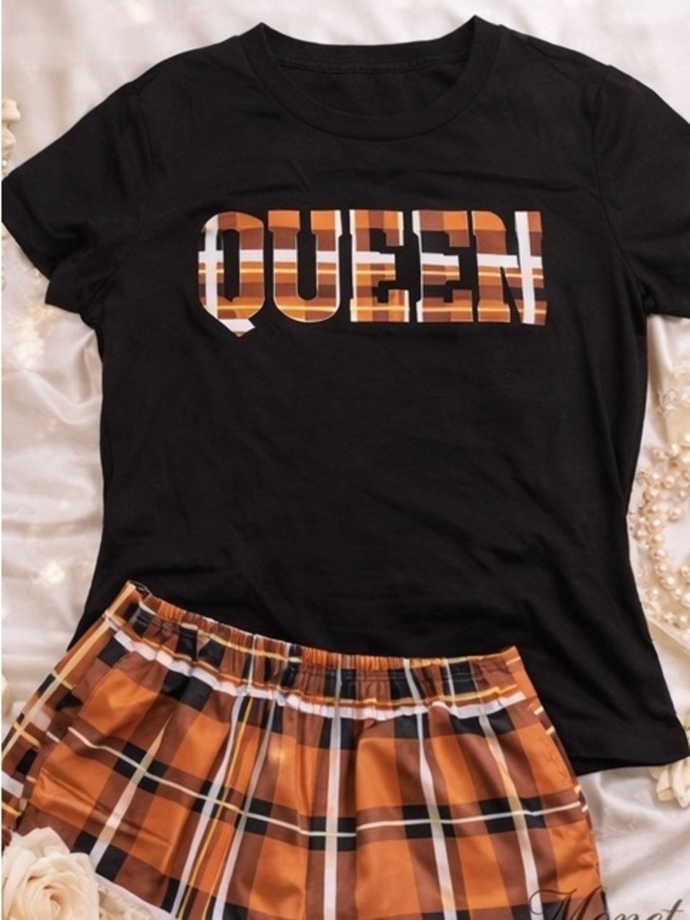 2PC “Queen” Graphic Tee & Plaid Shorts Set • Size Large • Lounge Set